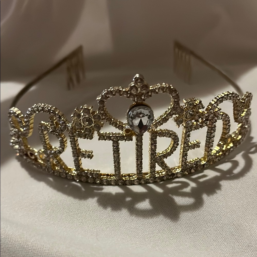 Gold Retired Tiara - Picture 2 of 16